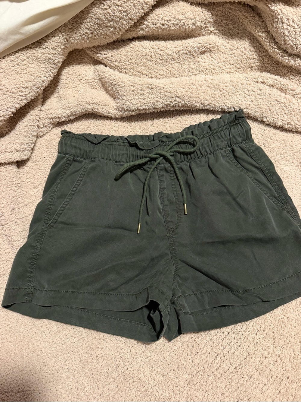 LOFT Olive Drawstring Shorts